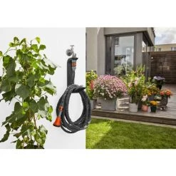 GARDENA Kit Tuyau D'arrosage Liano™ 15 M + Support Tuyau TapFix - Inclus Raccords + Lance - 35 Bar - Garantie 30 Ans (18595-20) 11 GARDENA Kit Tuyau D'arrosage Liano™ 15 M + Support Tuyau TapFix - Inclus Raccords + Lance - 35 Bar - Garantie 30 Ans (18595-20) -GARDENA Soldes 2022 65948048 5